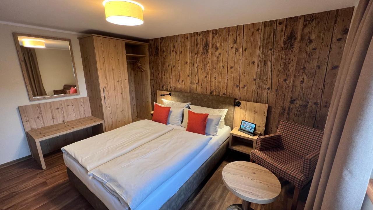 Dammschenke Gasthof & Hotel Kurort Jonsdorf Luaran gambar
