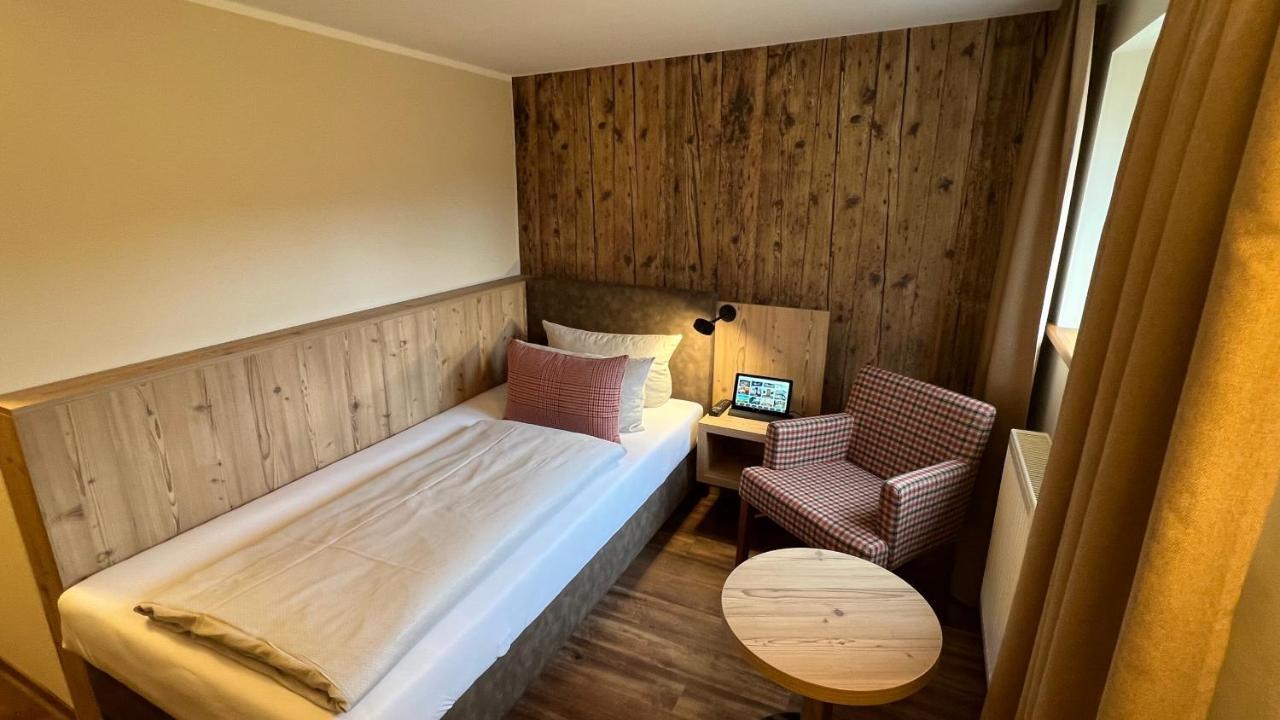 Dammschenke Gasthof & Hotel Kurort Jonsdorf Luaran gambar